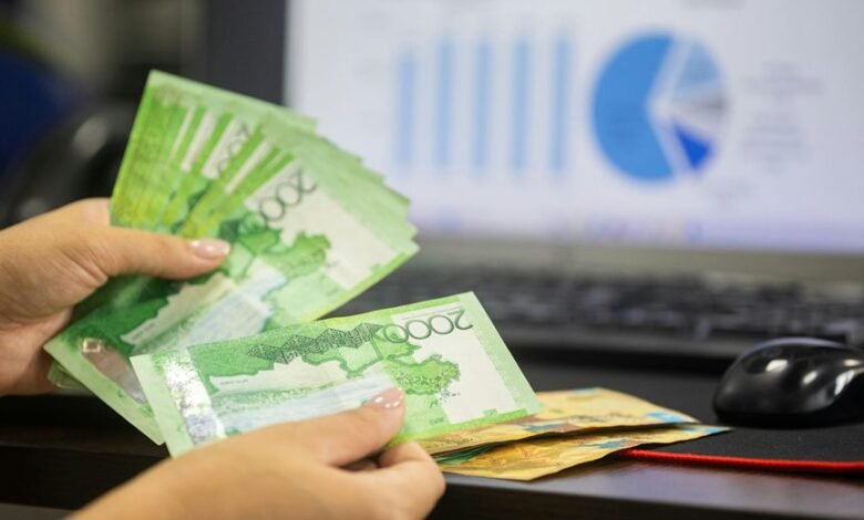 effective money saving strategies